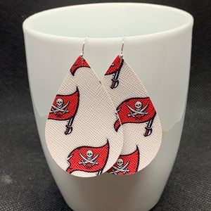 ⭐️2 FOR $10⭐️ Buccaneers